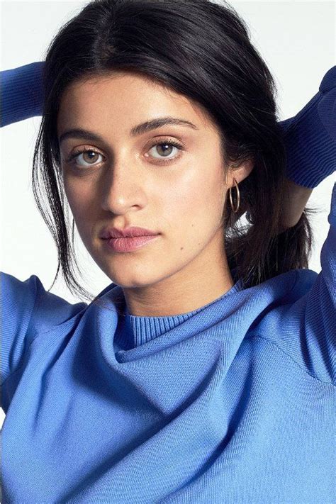 Anya Chalotra (Actress) Wiki, Age, Boyfriend, Family,。